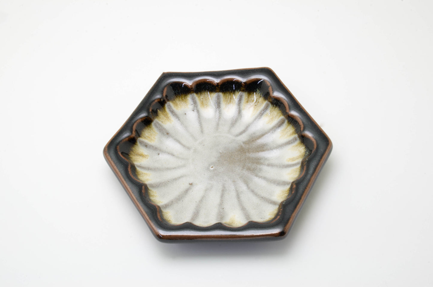 Hezagon Earthenware Plate