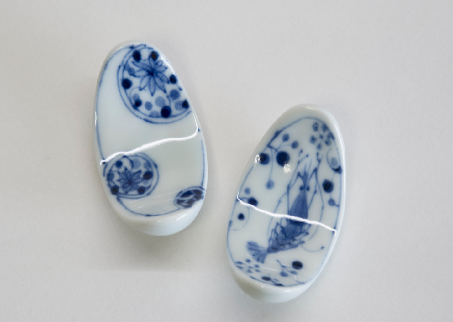 Porcelain Chopstick Rest Oval Koimari-sh by Airindoh ★FREE SHIPPING