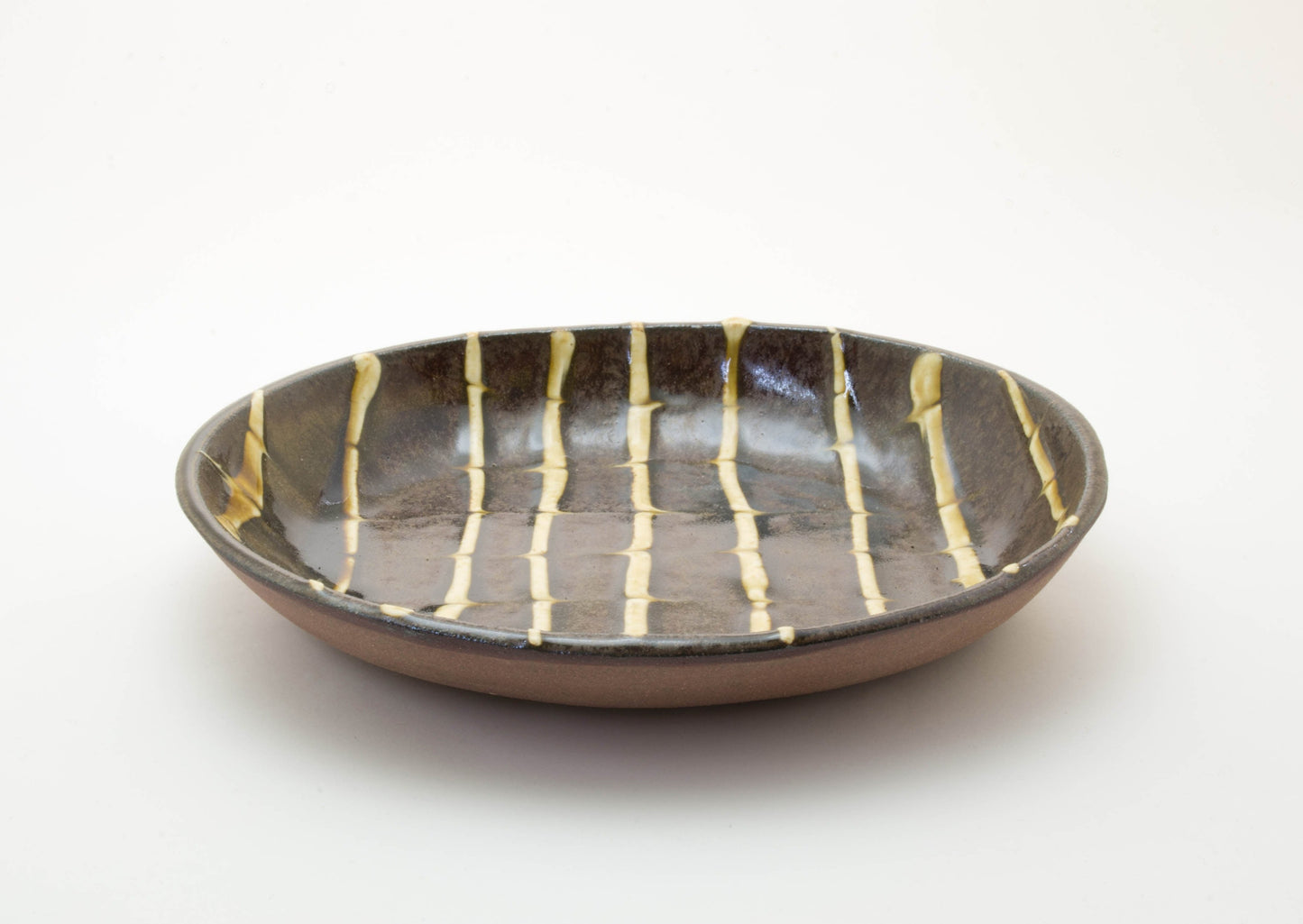 Oval Earthenware Plate by Tanso Gama