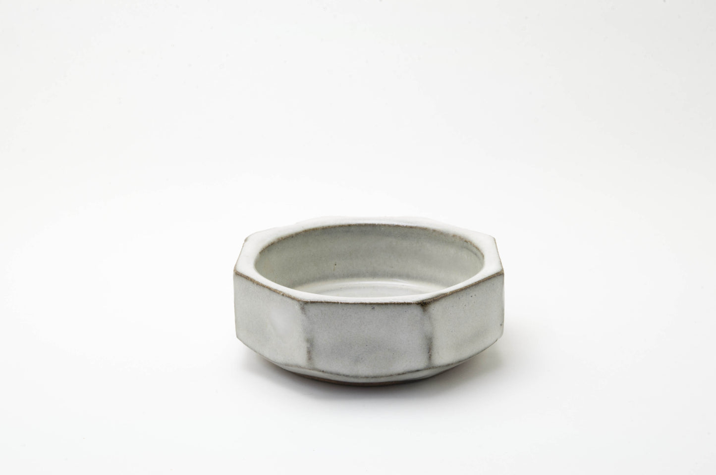 Small Deep Dish Earthenware by Toshihiko-gama