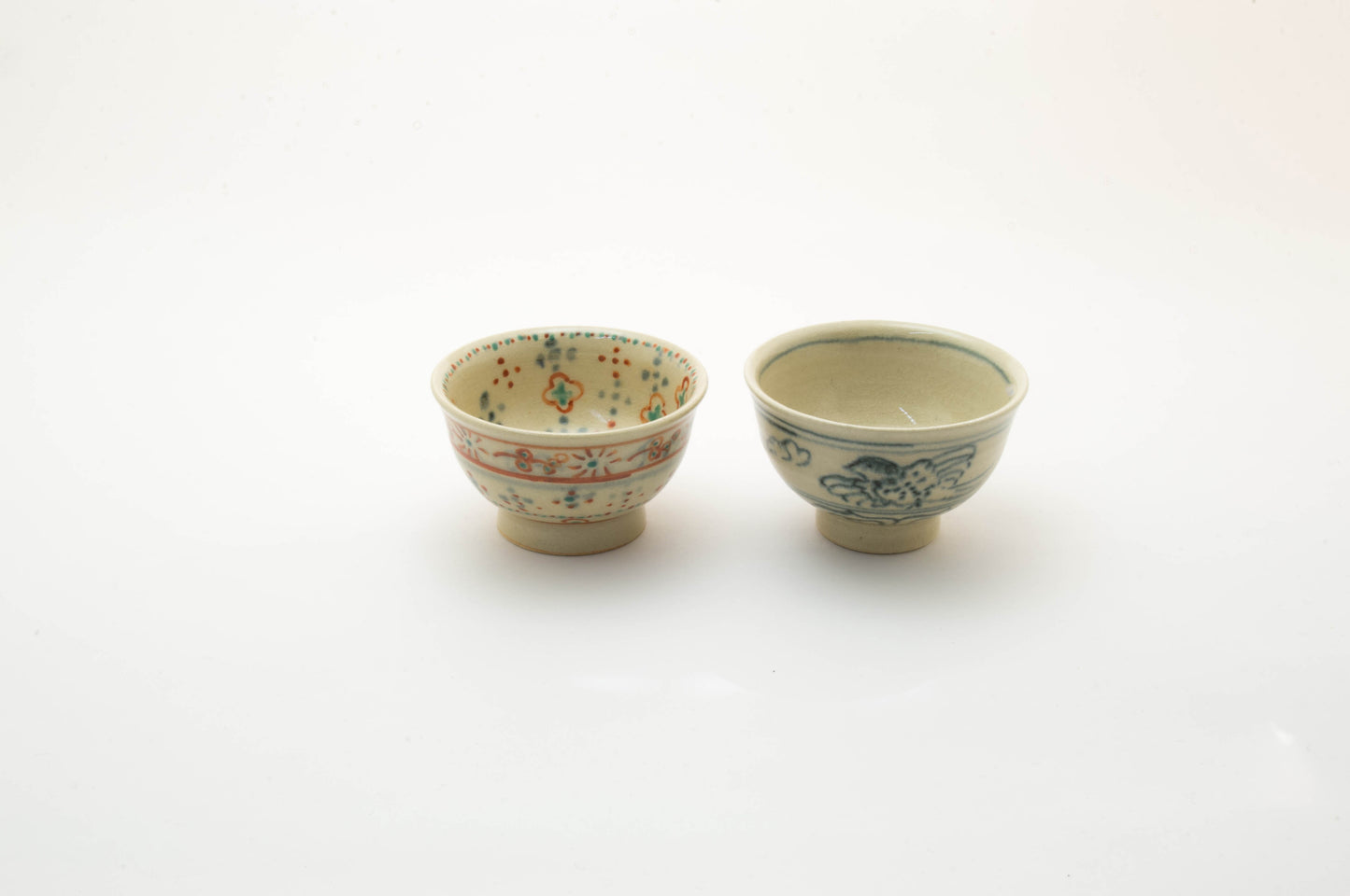 Vermillion Porcelain Sake Cup in AnnanStyle by Yuki Ando