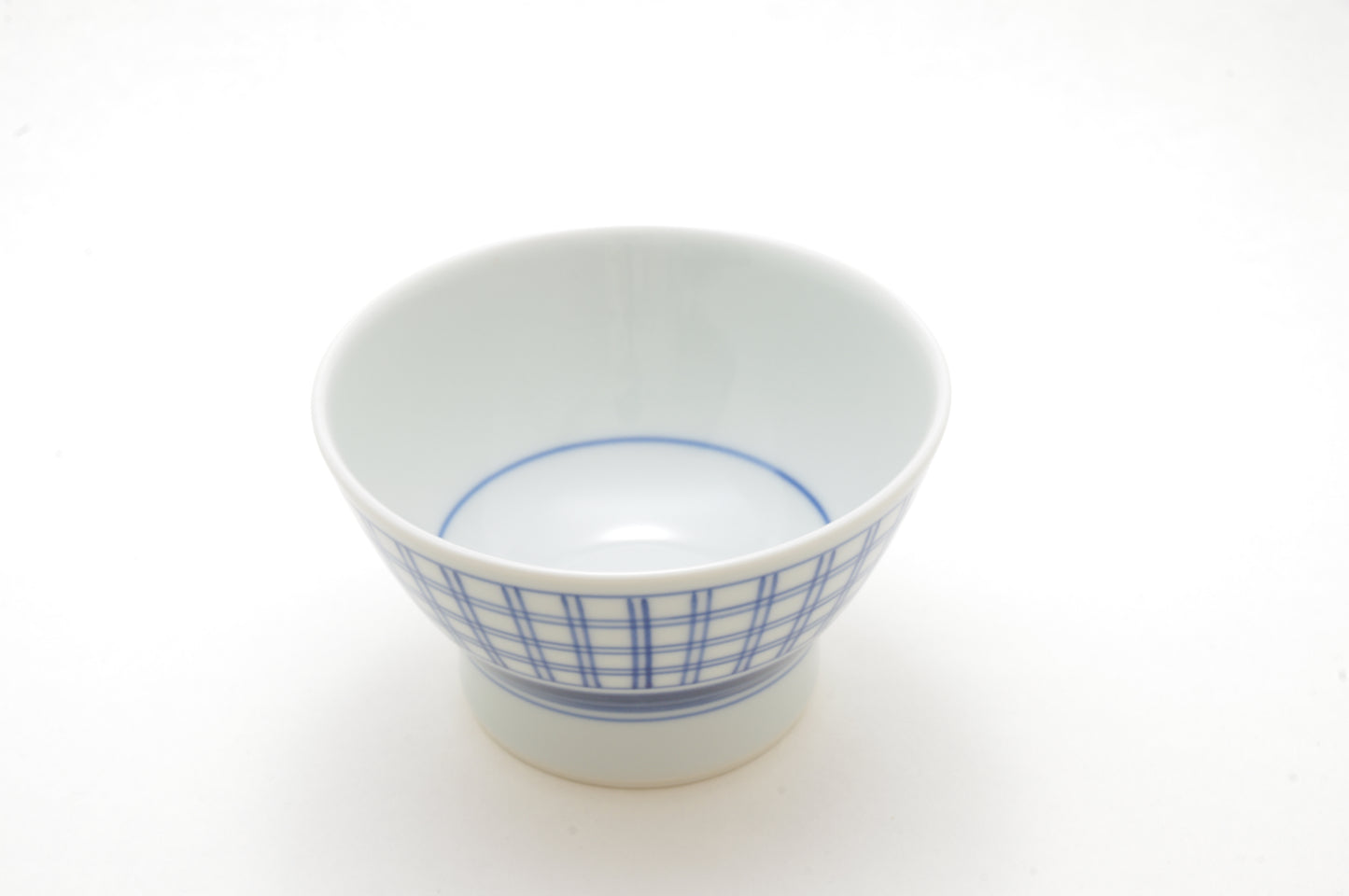 Porcelain Plaid Rice Bowl in Two Colors by Baizan-gama