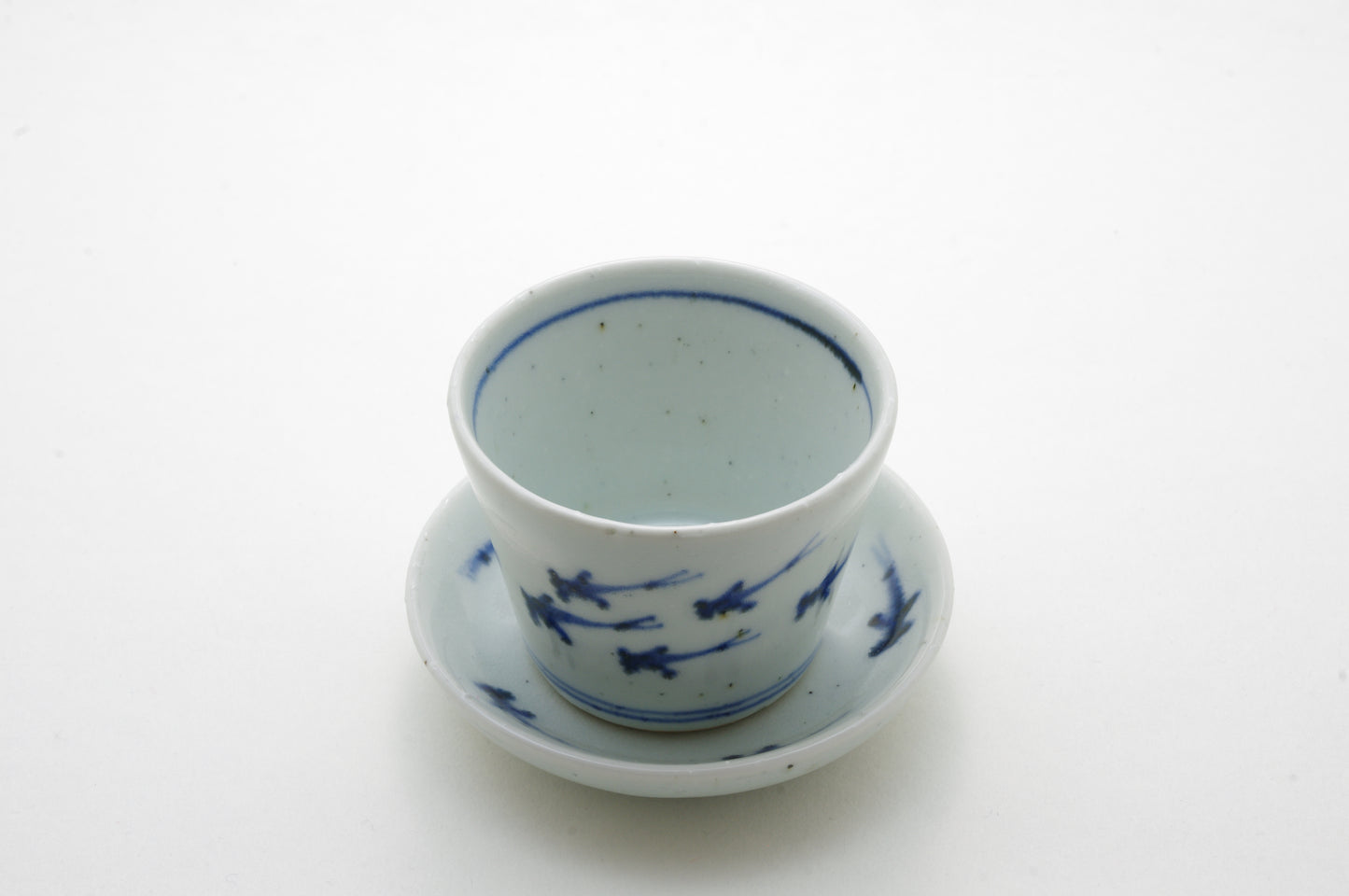 [set] Porcelain of Sake Cup and Plate by Nakata-gama