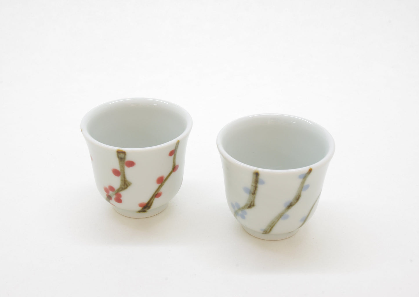 Porcelain Sake Cup with Hand-Drawn Plum Flower Drawn by Senzan-gama