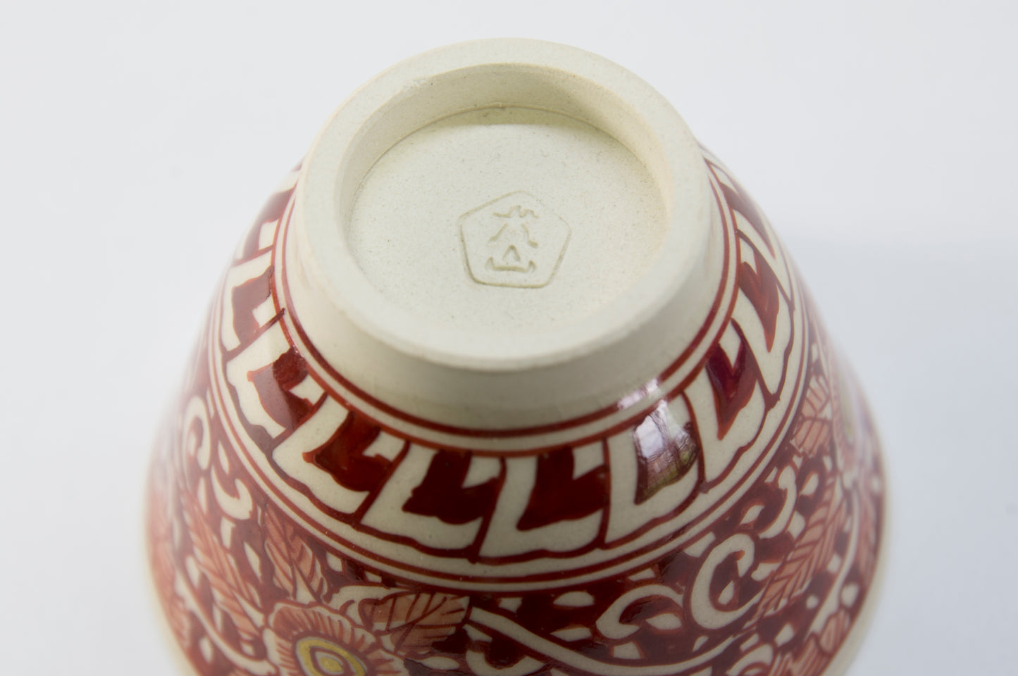 Earthenware Sake Cup with Hand-Drawn Akae in Inuyama Ware