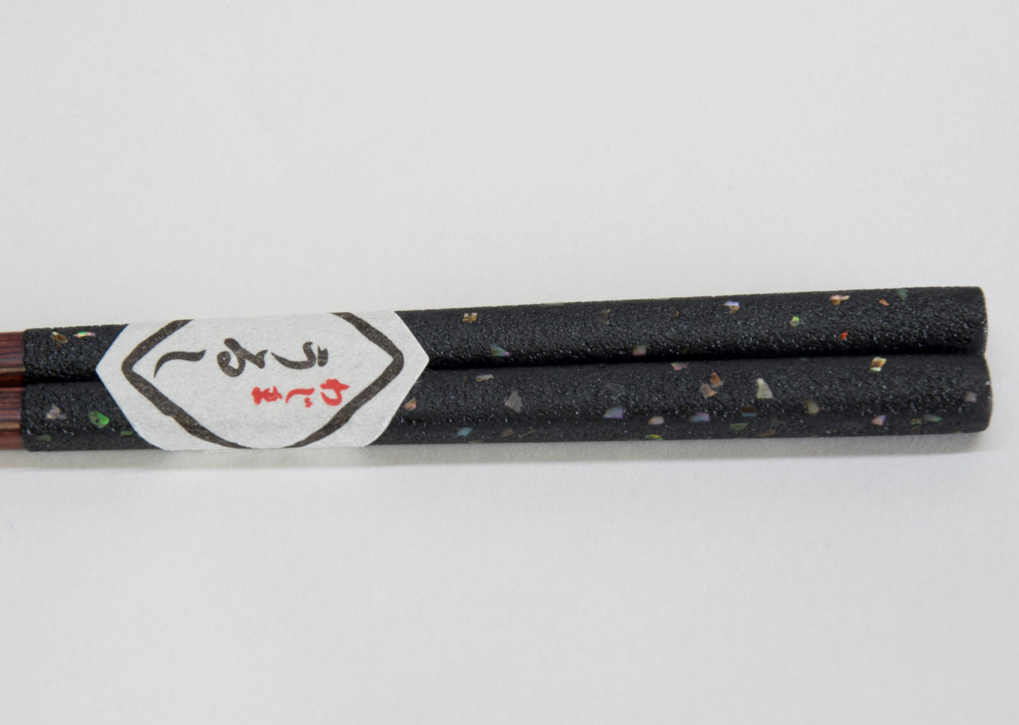 Chopsticks of Wajima Lacquerware with Mother of Pearl (Two in a SET)