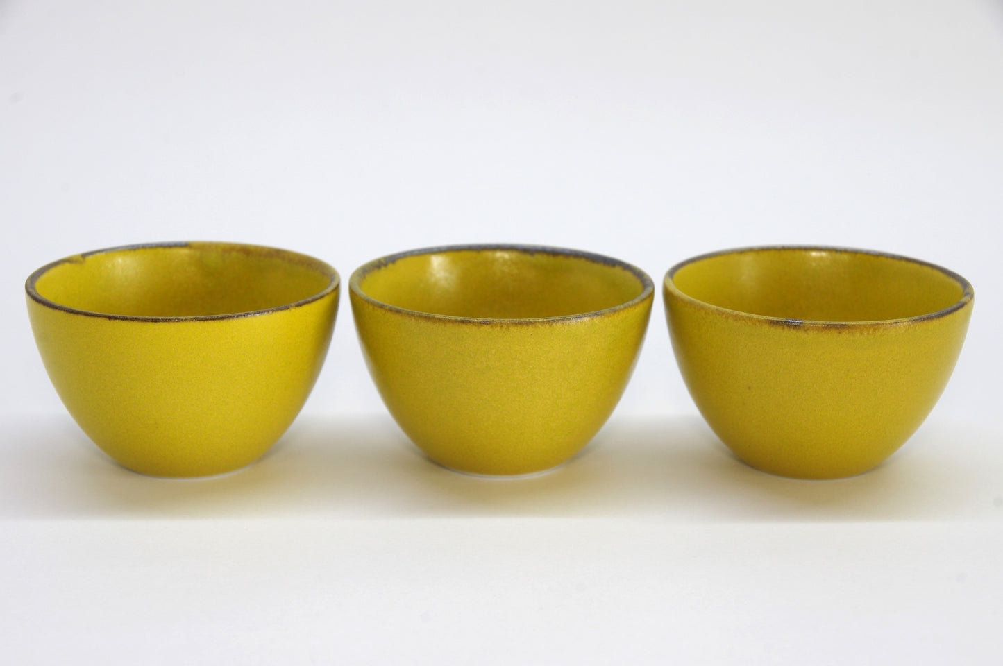 Yellow Porcelain Tokkuri and Ochoko by Kohyo