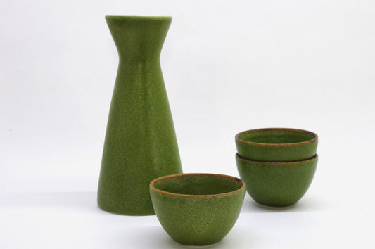 Green Porcelain Tokkuri and Ochoko by Kohyo