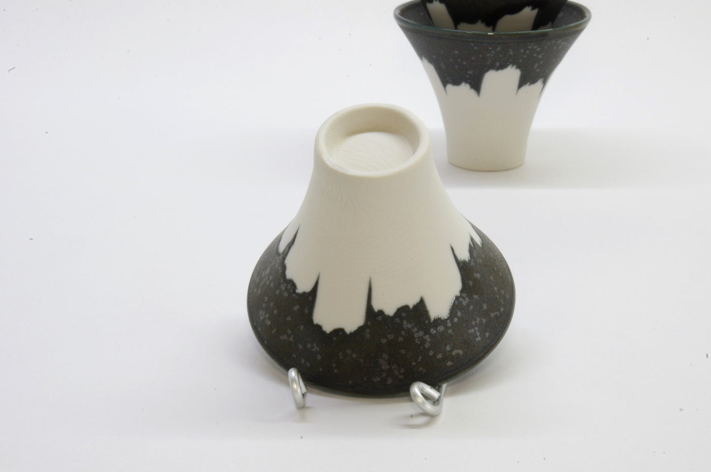 Porcelain Mt. Fuji motif Sake Cup by Kama-Irodori