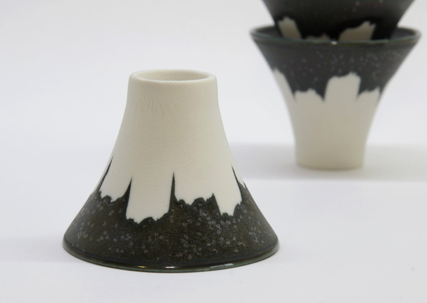 Porcelain Mt. Fuji motif Sake Cup by Kama-Irodori