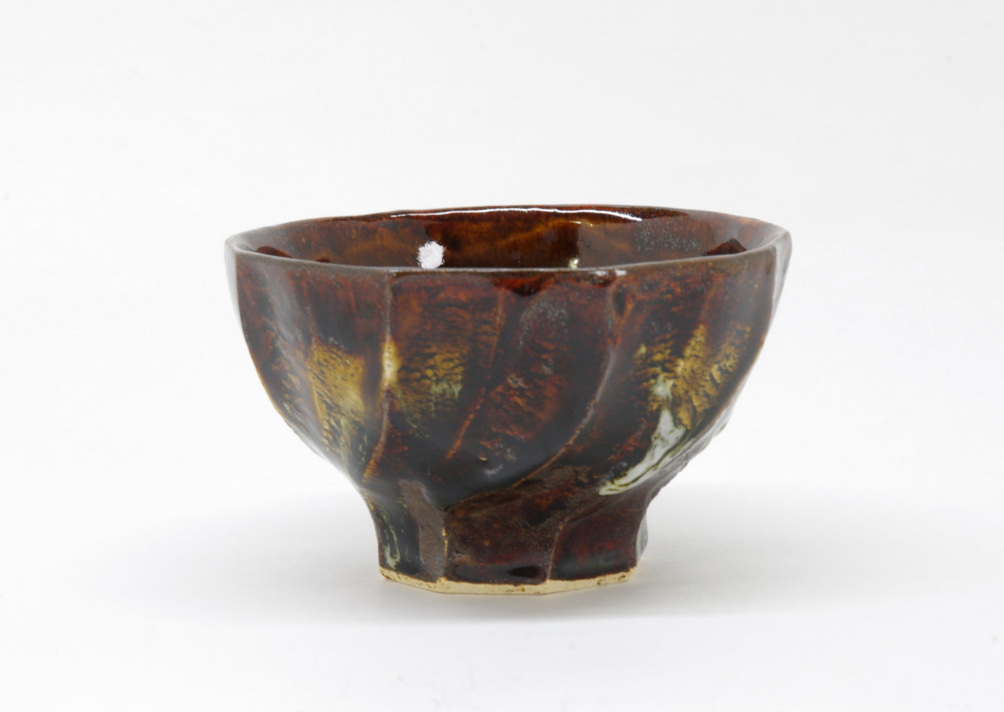 Earthenware Rice Bowl in Two Colors by Nobuya Yoshioka