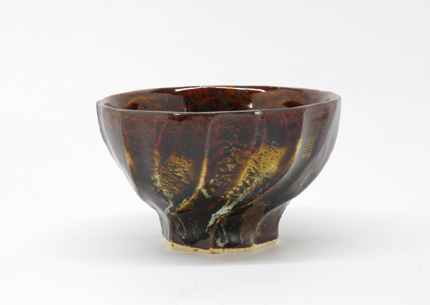 Earthenware Rice Bowl in Two Colors by Nobuya Yoshioka