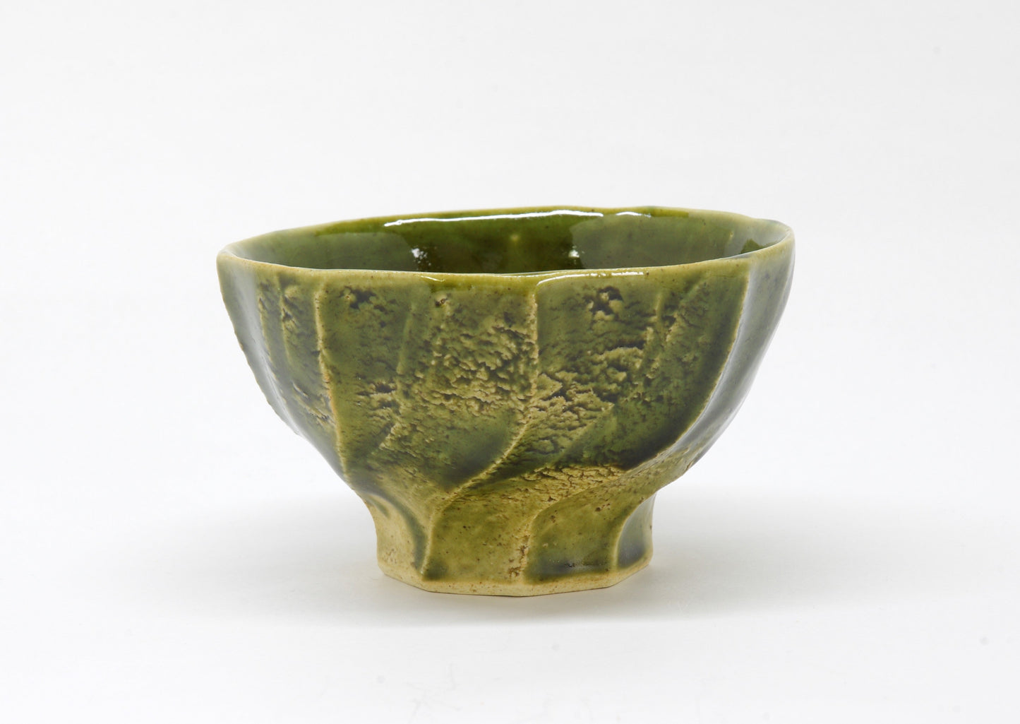 Earthenware Rice Bowl in Two Colors by Nobuya Yoshioka