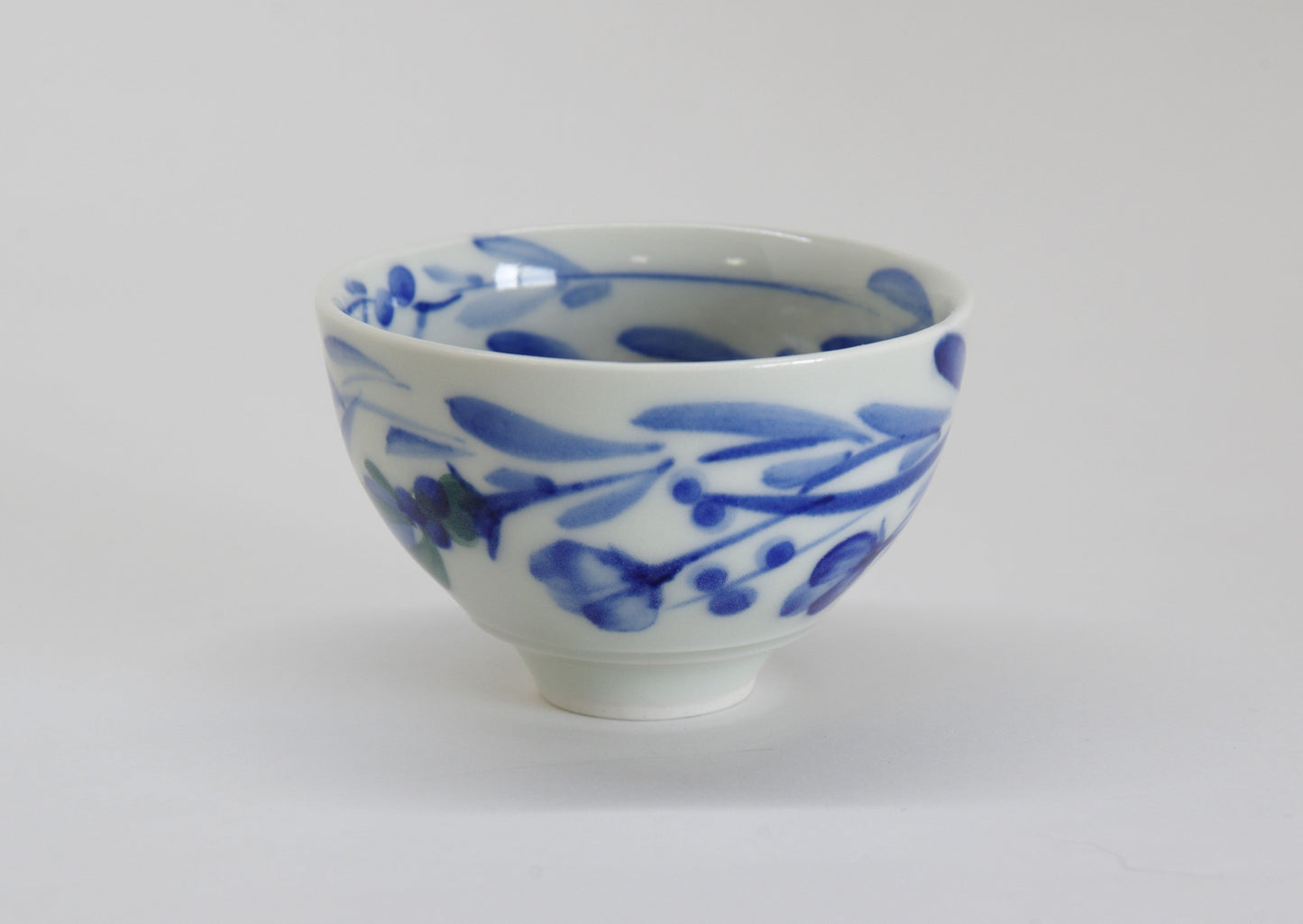 Glossy Semi-Porcelain Sake Cup with Hand-Drawn Flower by Shiho Tanaka