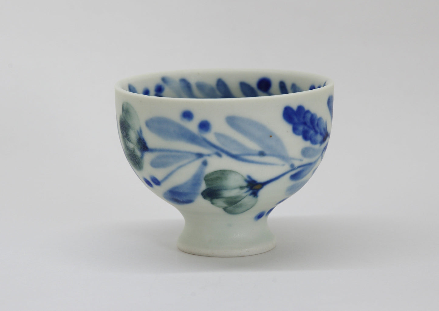 Matte Semi-Porcelain Sake Cup with Hand-Drawn Flower by Shiho Tanaka