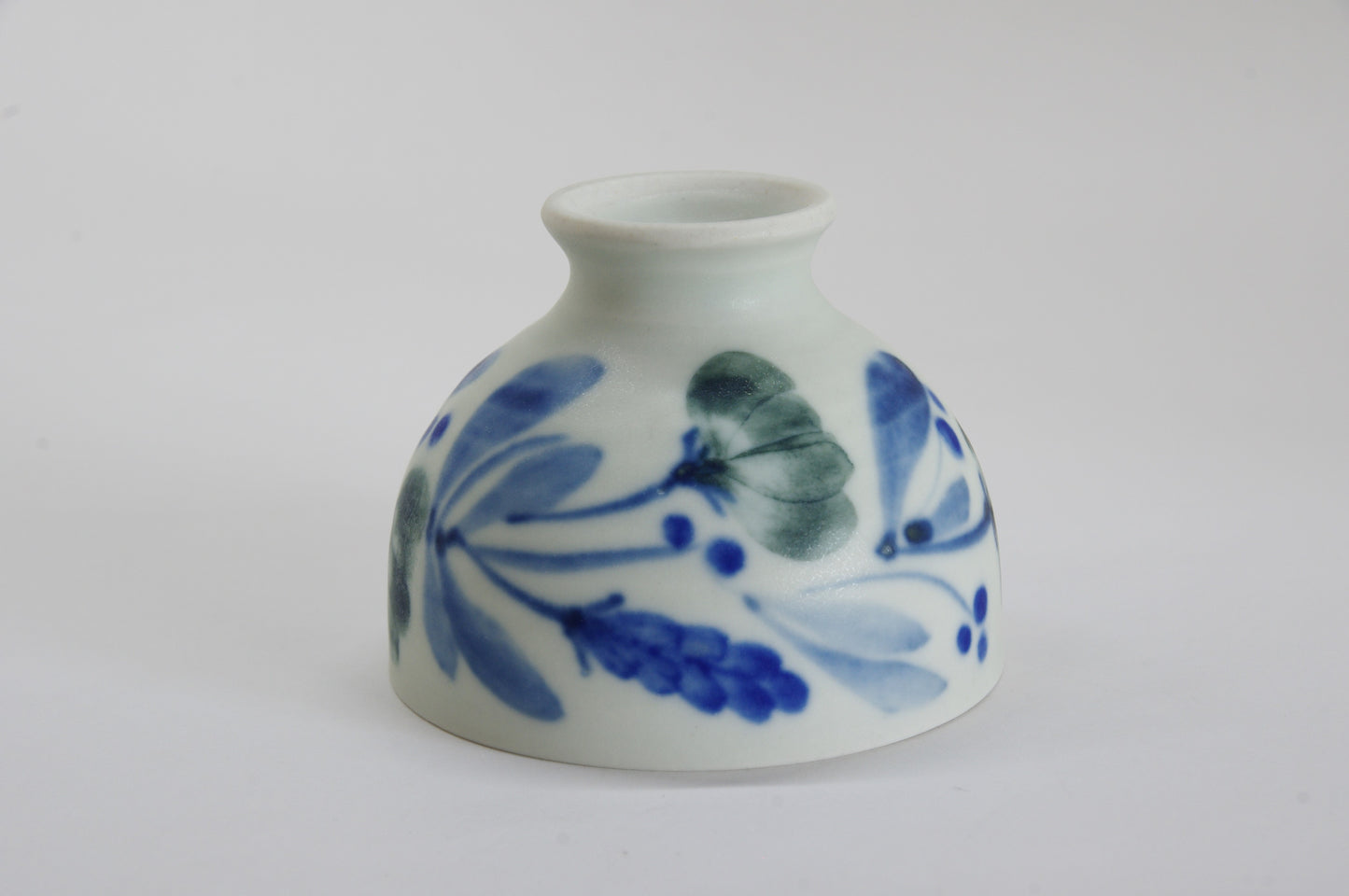 Matte Semi-Porcelain Sake Cup with Hand-Drawn Flower by Shiho Tanaka