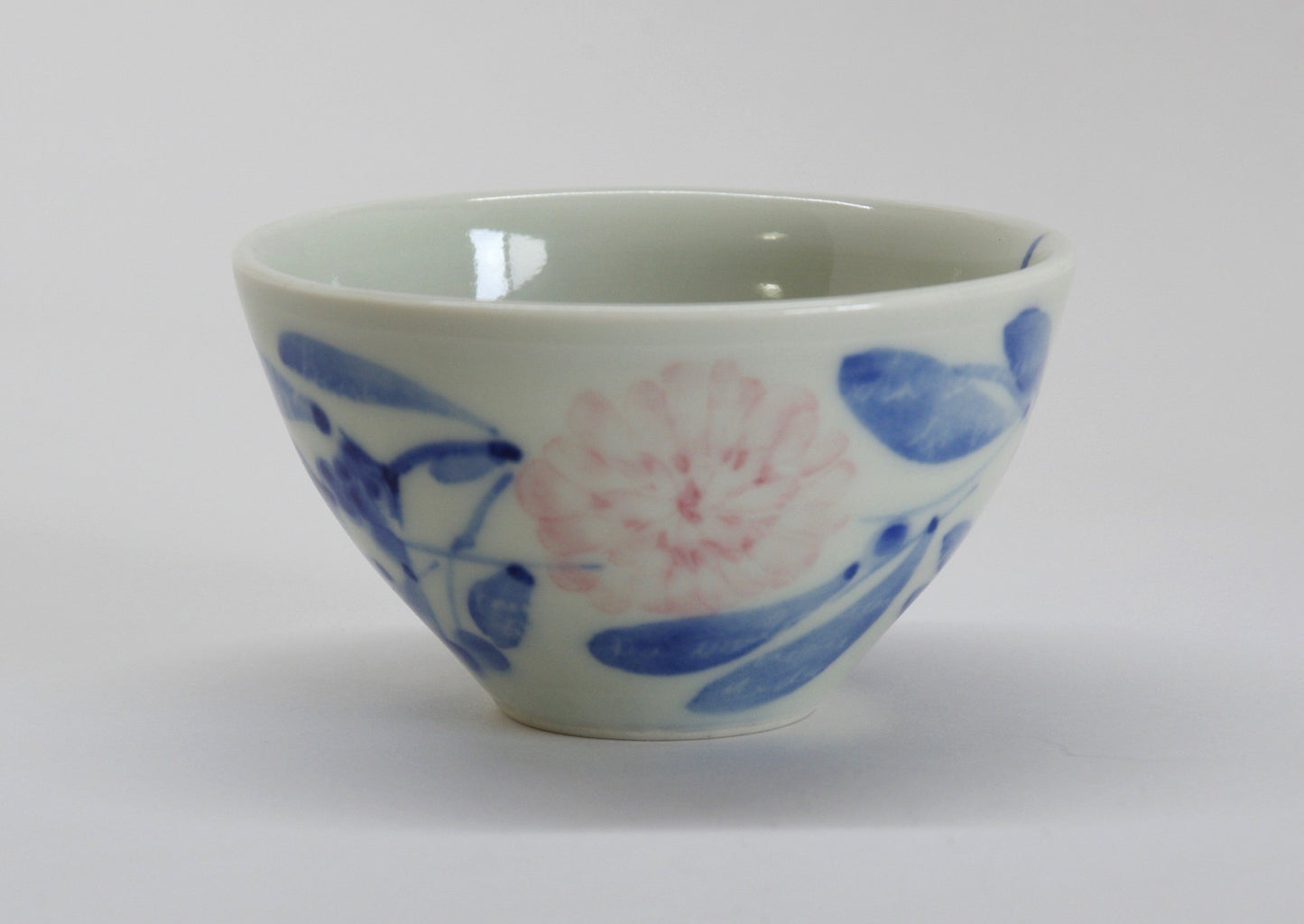 Glossy Semi-Porcelain Sake Cup with Hand-Drawn Flower by Shiho Tanaka