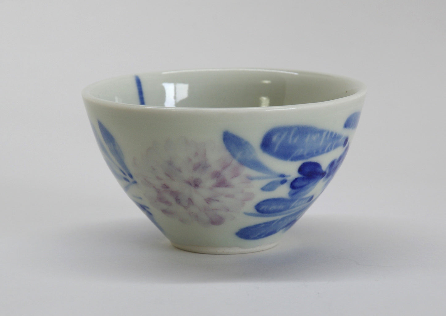 Glossy Semi-Porcelain Sake Cup with Hand-Drawn Flower by Shiho Tanaka