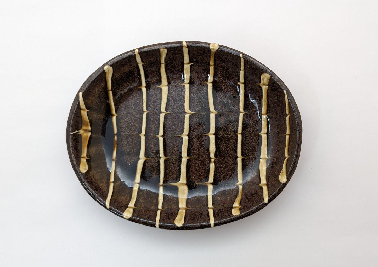 Oval Earthenware Plate by Tanso Gama