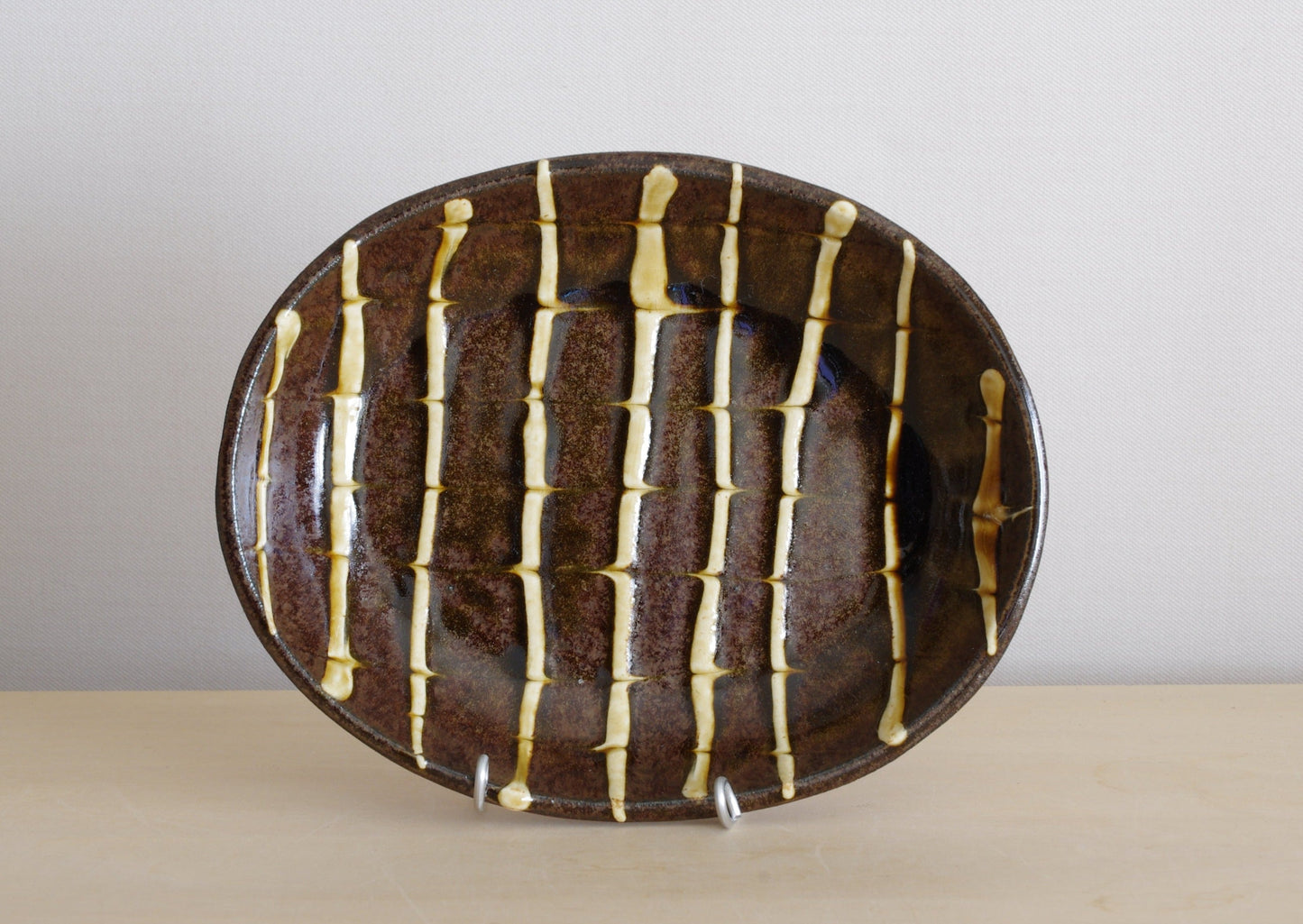 Oval Earthenware Plate by Tanso Gama